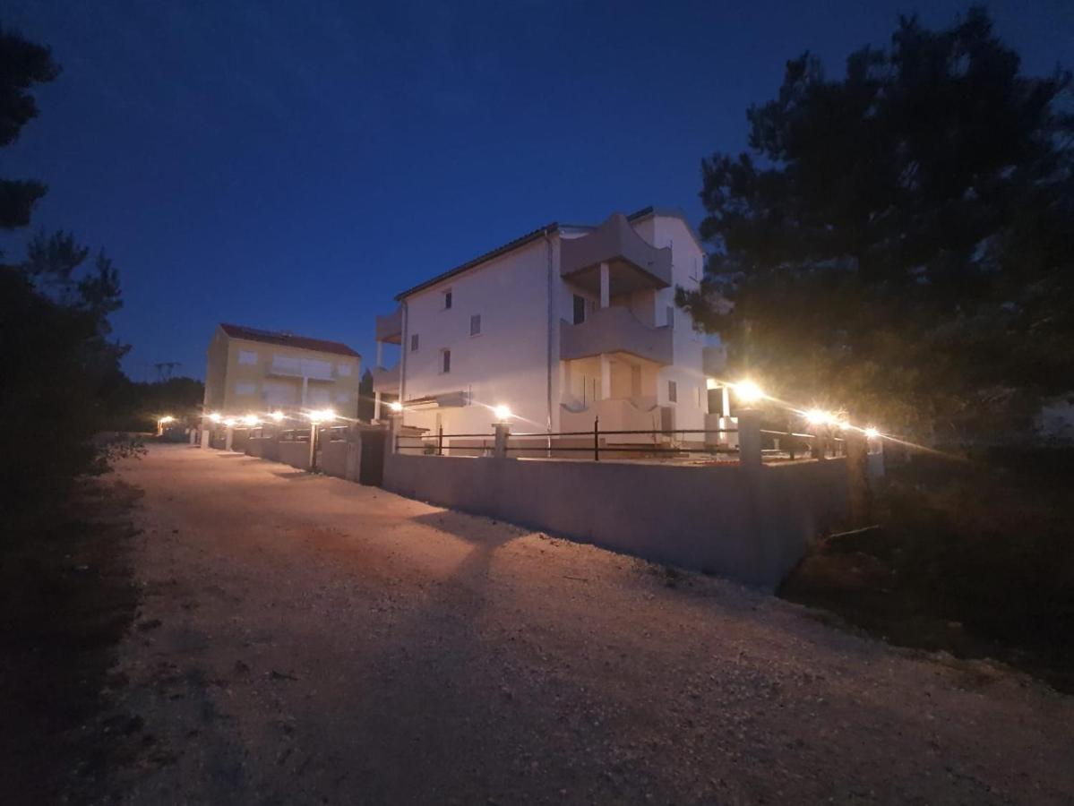 Apartments Villa M&M 2 Bibinje Exterior foto